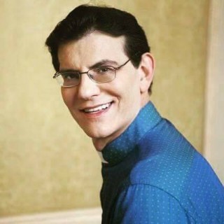 Padre  Reginaldo  Manzotti